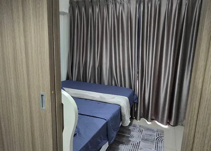 Mall Of - Shore Apartment Manila